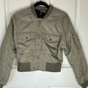 H&M/Divided Bomber Jacket Cropped